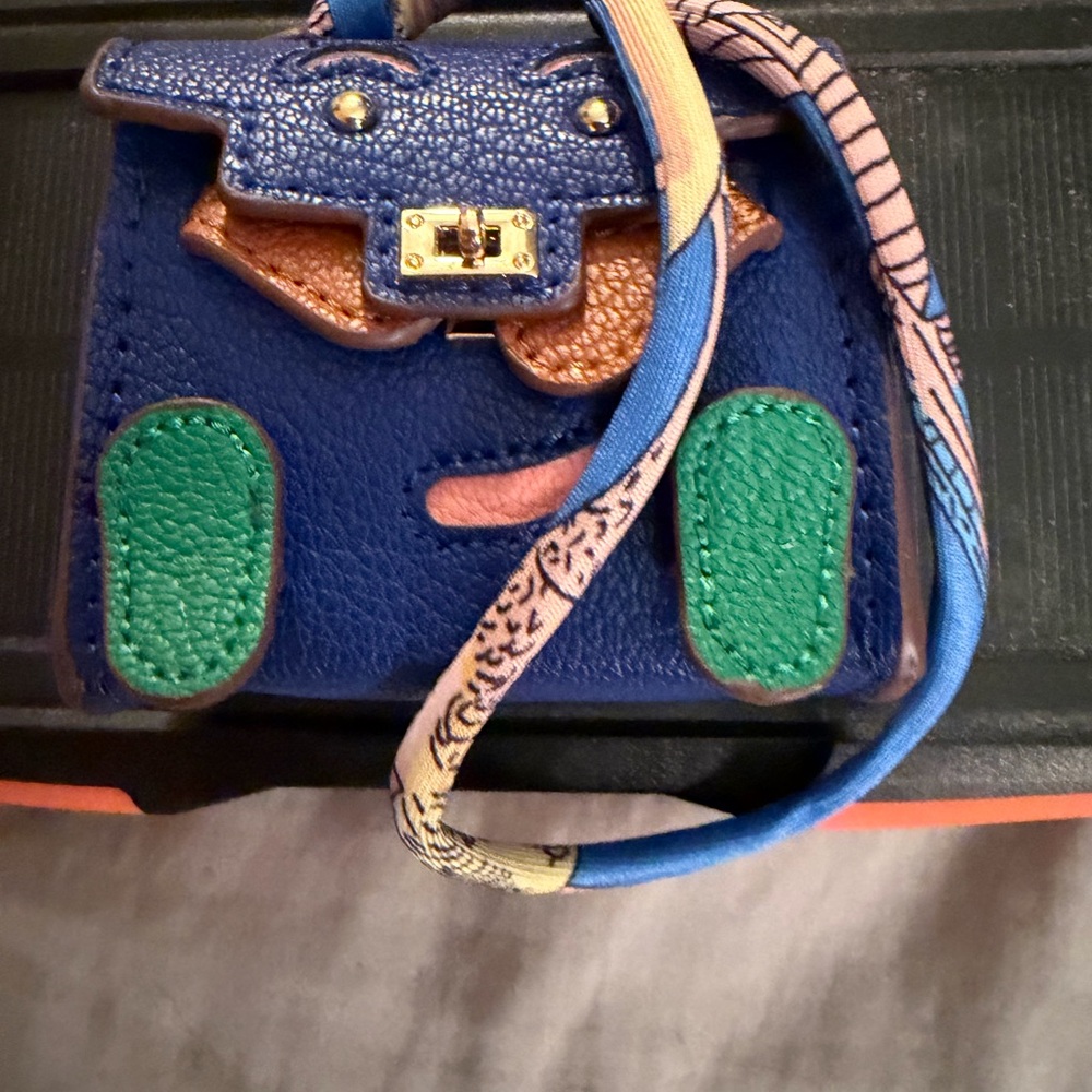 Mini Bag Pendant Coin Purse. Perfect bag charm. - Picture 4 of 6
